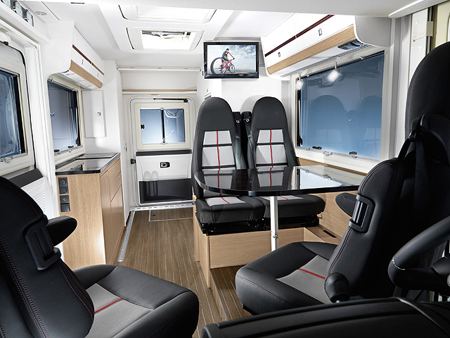 Dethleffs エヴァン スポーツ