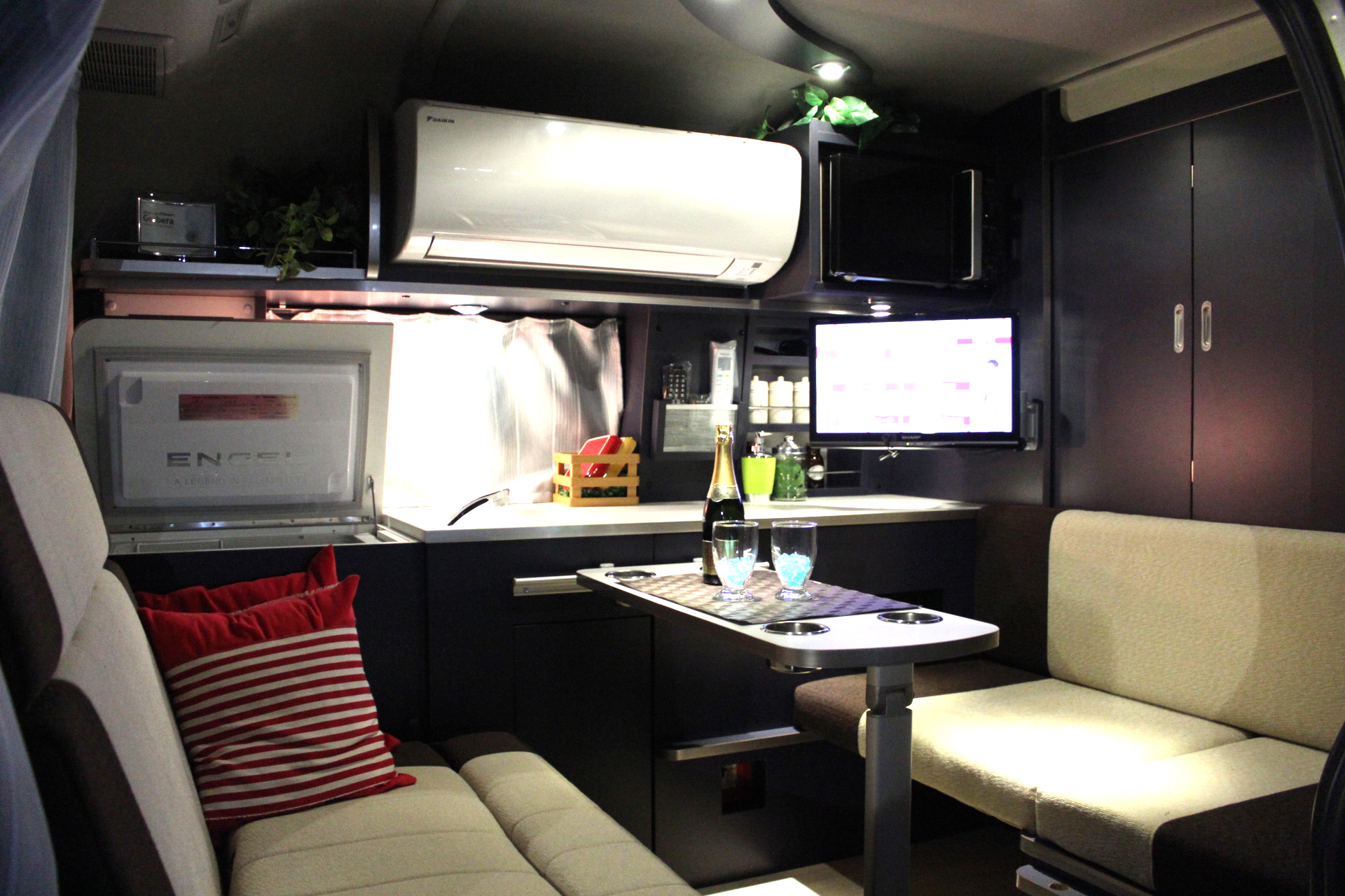 最新作rem second act(ＫＵＬＯＳ、エアコン搭載ver)