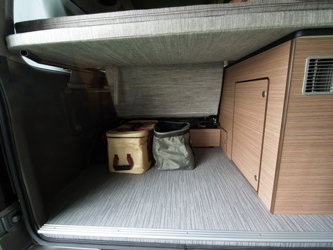 COMPOSER（コンポーザー）