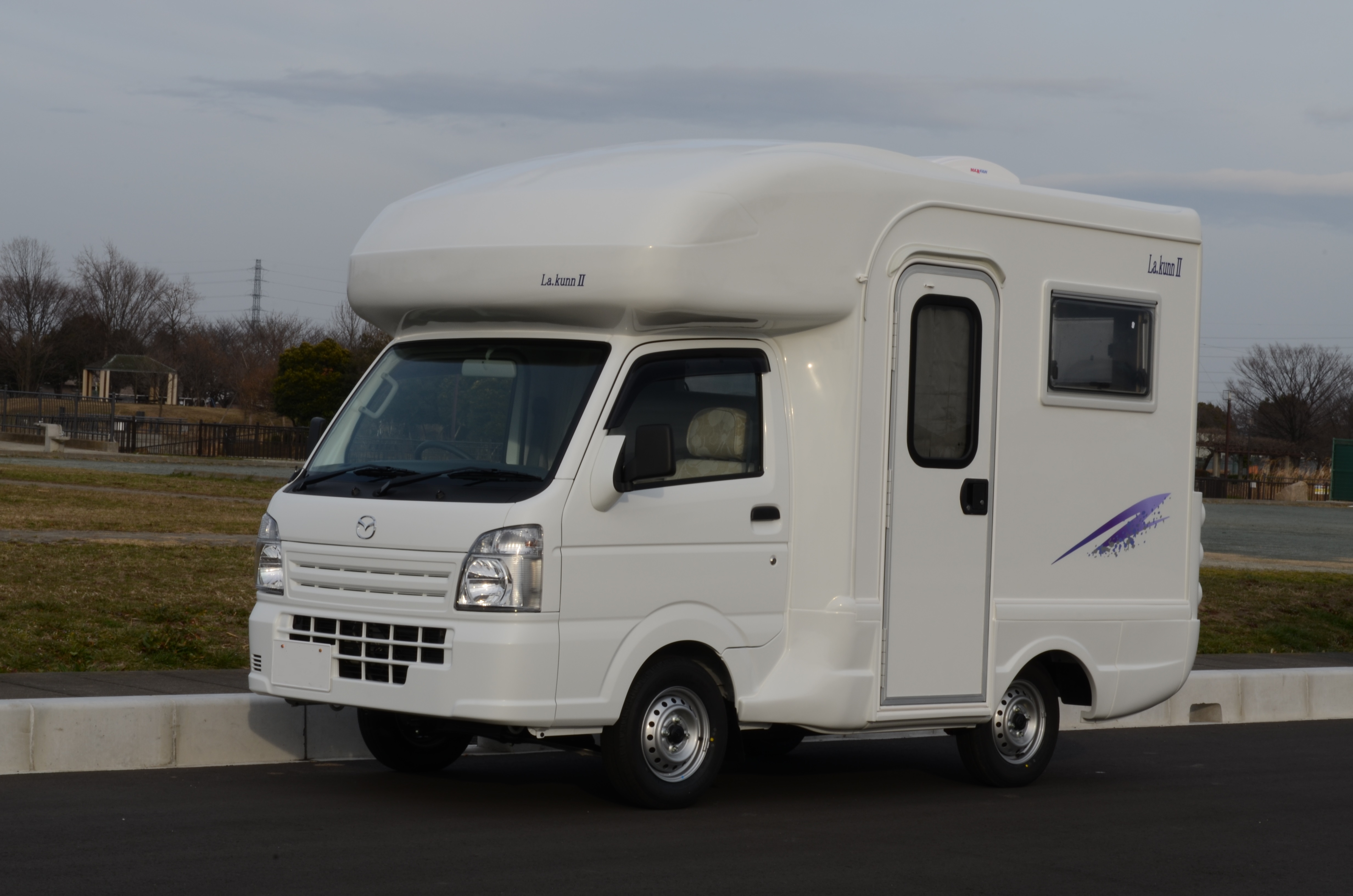 ラクーンⅡ　ベンチタイプ