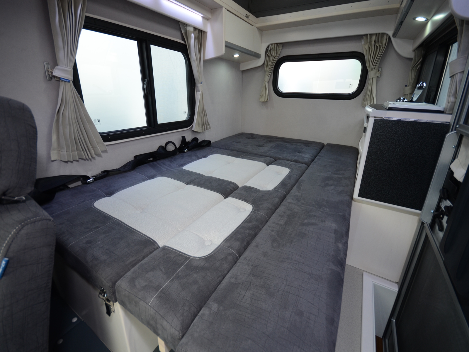 K-ai ベンチタイプ