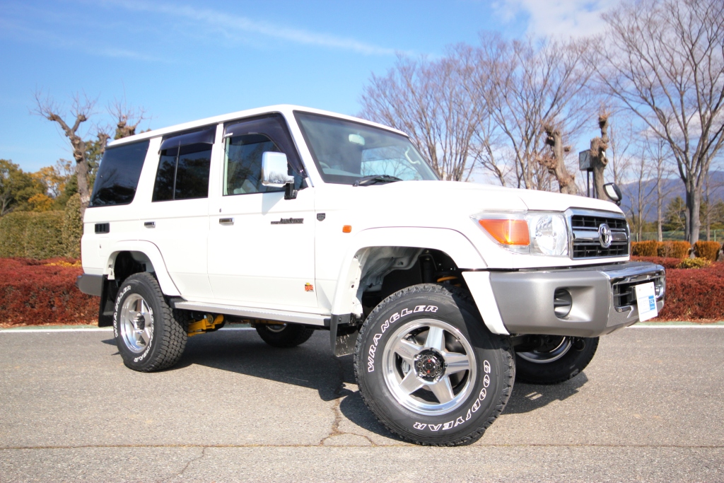 FIELD STUD（フィールドスタッド）