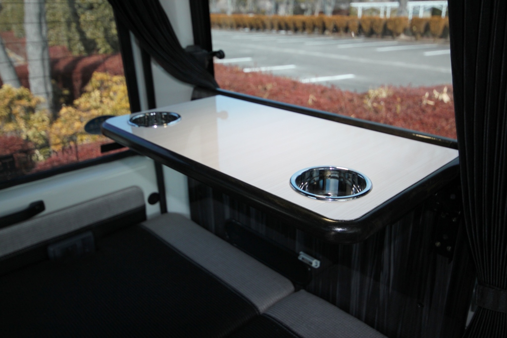 FIELD STUD（フィールドスタッド）